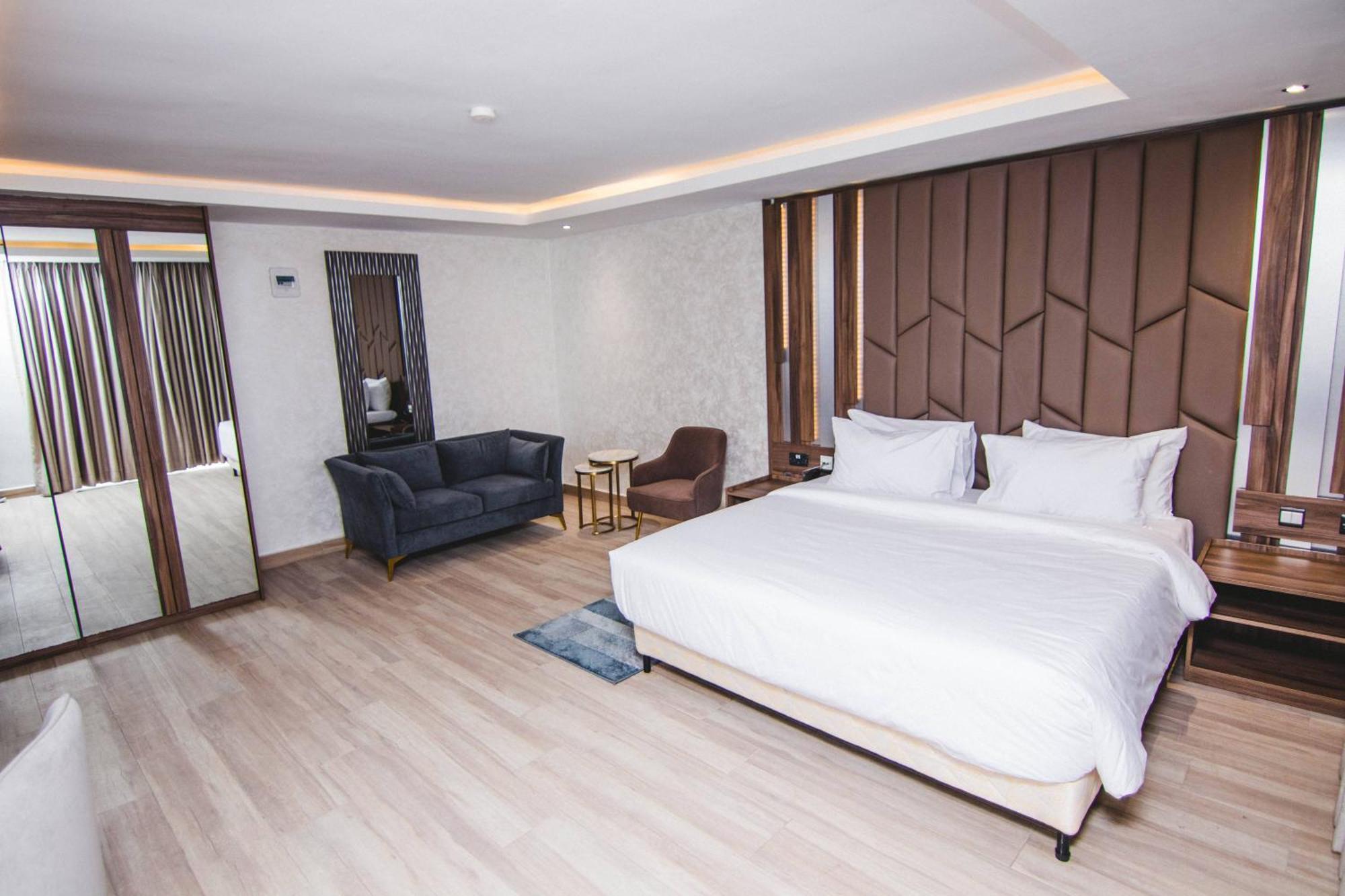 The Safron Hotel Lagos Exterior foto